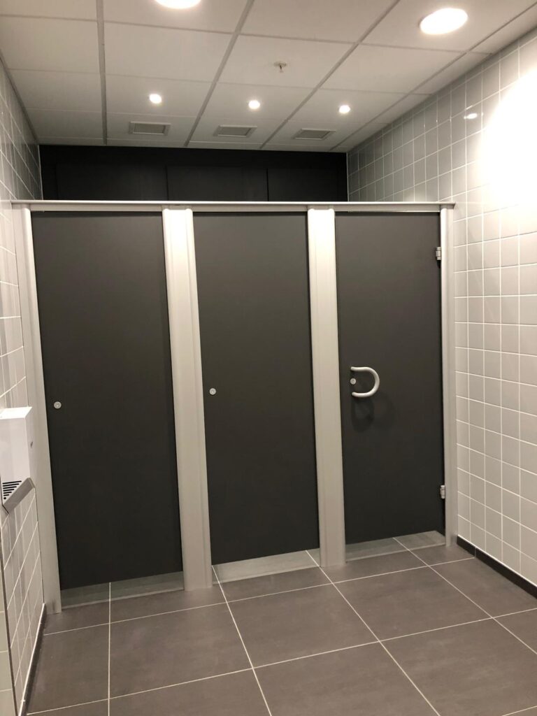 Venesta Centurion toilet cubicles