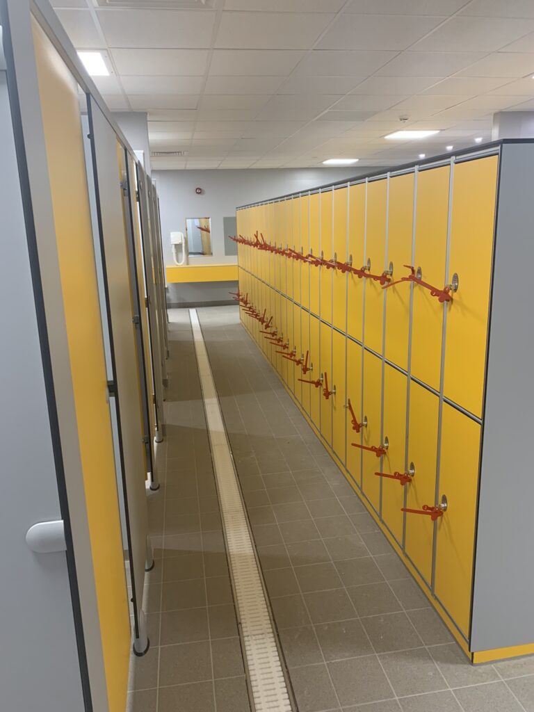 Venesta Award changing cubicles and aluminium lockers with Solid Grade Laminate doors