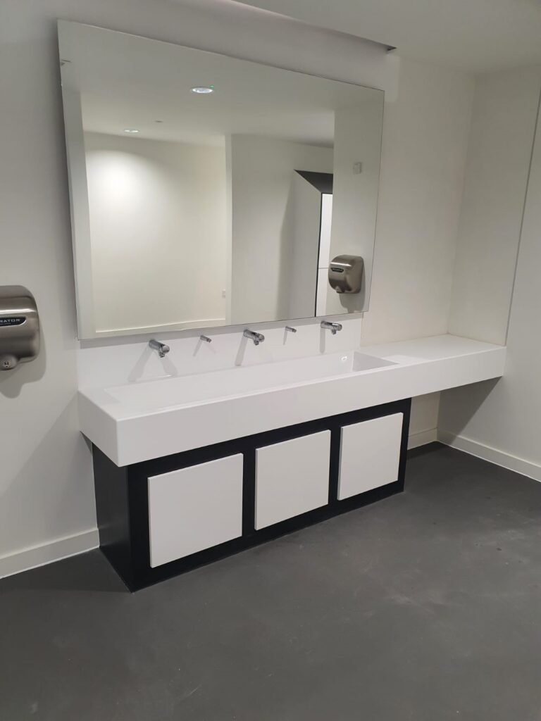 Solid Surface Washtrough