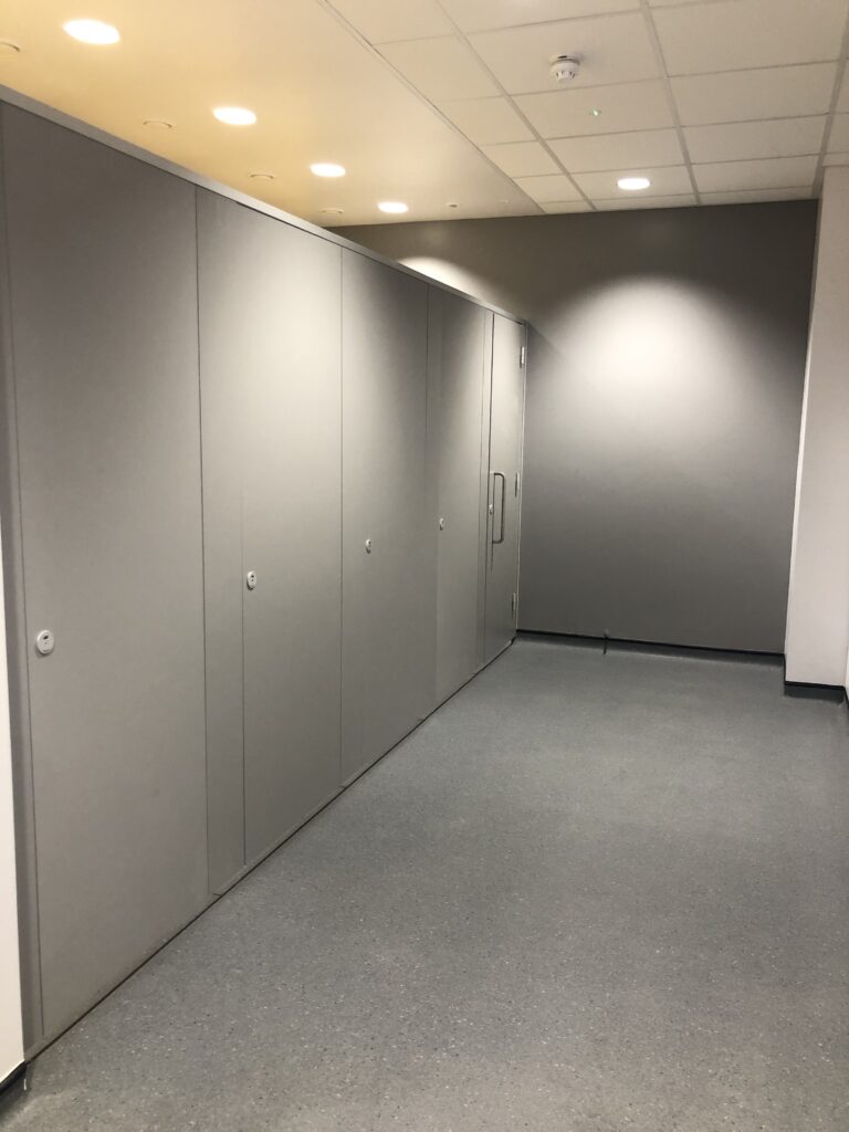 Venesta Unity WC cubicles