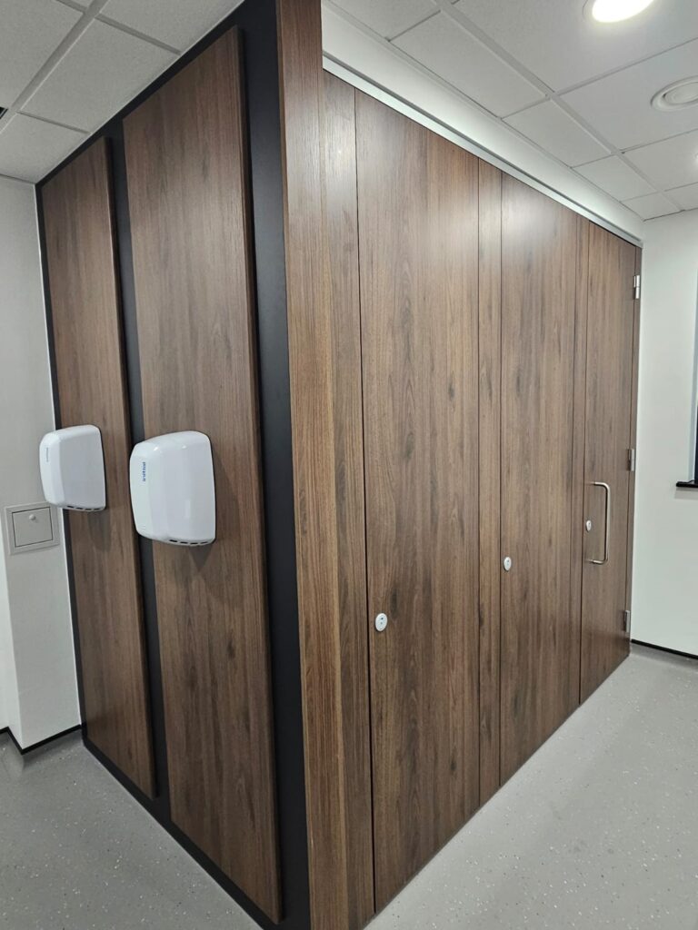 Venesta IPS duct panelling and toilet cubicles