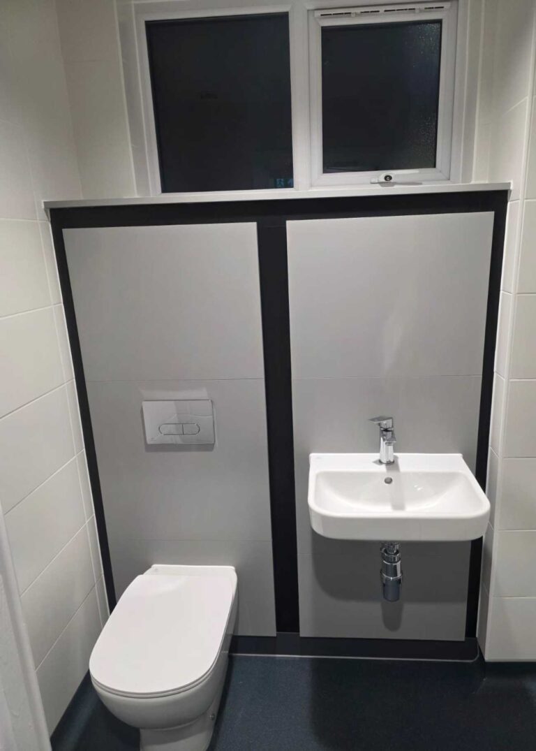Half height IPS